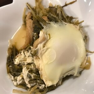 水菜と揚げ油で白だし醤油の煮物